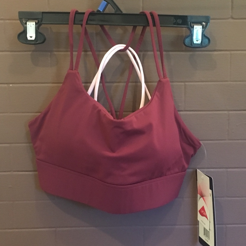 NWT vie active sports bra